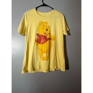 Disney Parks Winnie The Pooh T Shirt 2XL Yellow Graphic Short Sleeve Tee